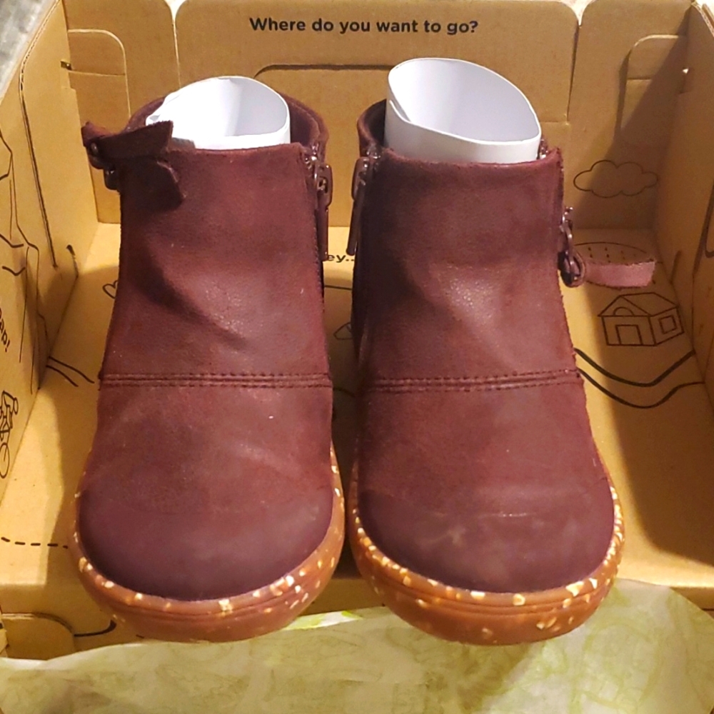 Livie & Luca Rook Ankle Boot Size 8